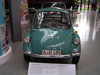 Heinkel Kabinenroller Type 408 B-1 (1957) (prise a Munich, 2014) (3)